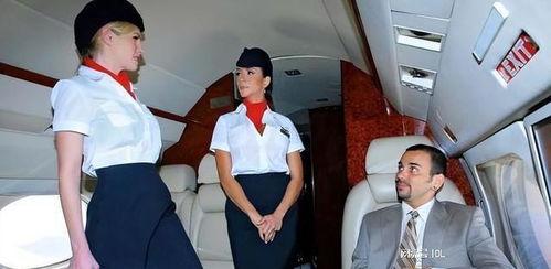 李玟私人飞机空姐爆料视频,独家爆料视频内容大起底  第2张